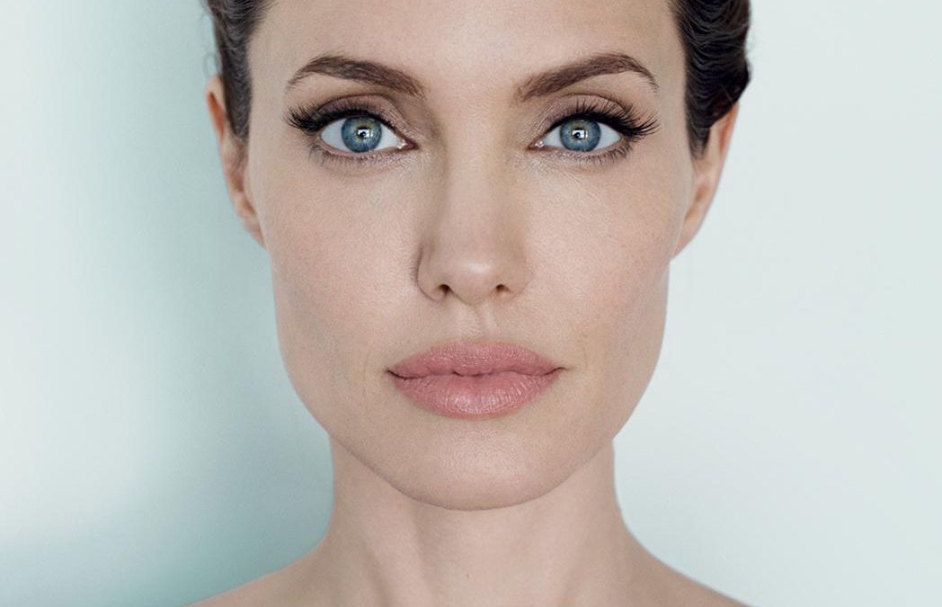 Angelina Jolie – 1